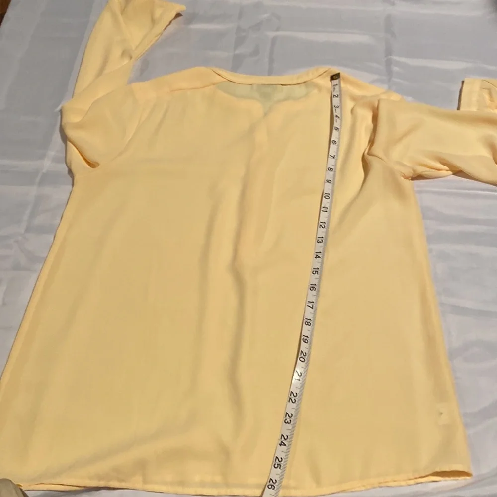 Loft -size M Butter yellow chiffon type semi sheer popover top - Picture 5 of 7